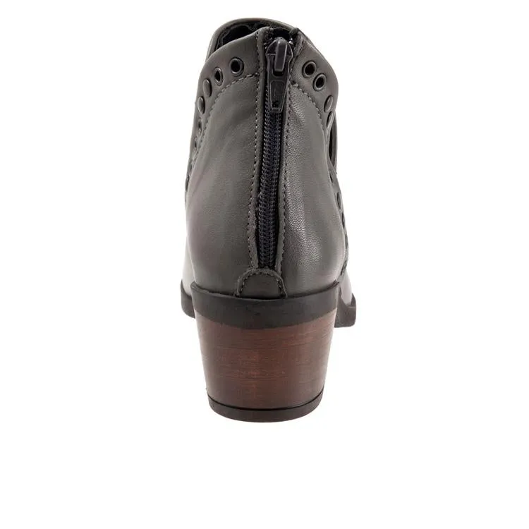BUENO CORA - FINAL SALE!