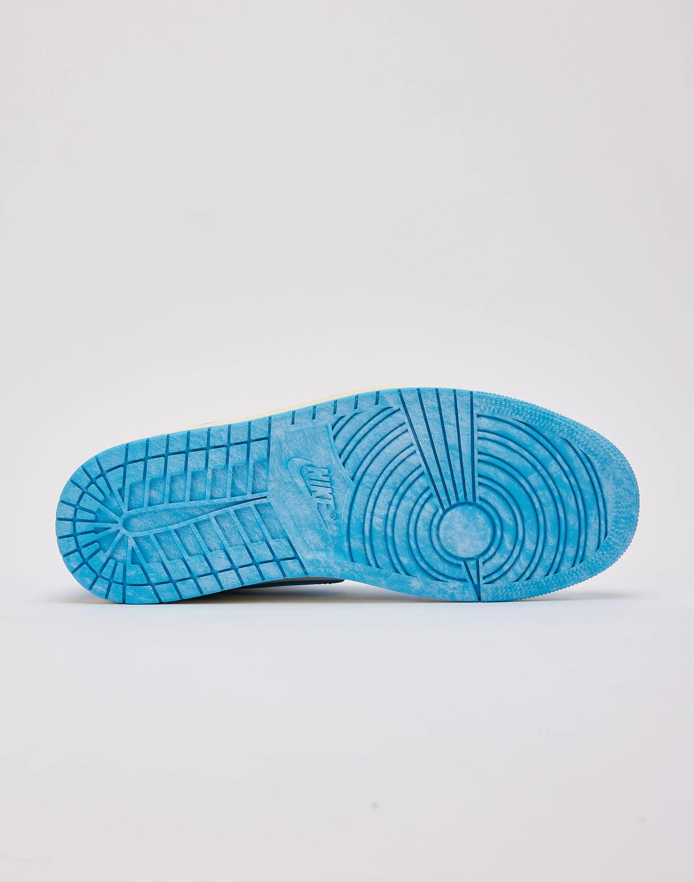 Jordan Air Jordan 1 Retro High OG 'UNC Reimagined'