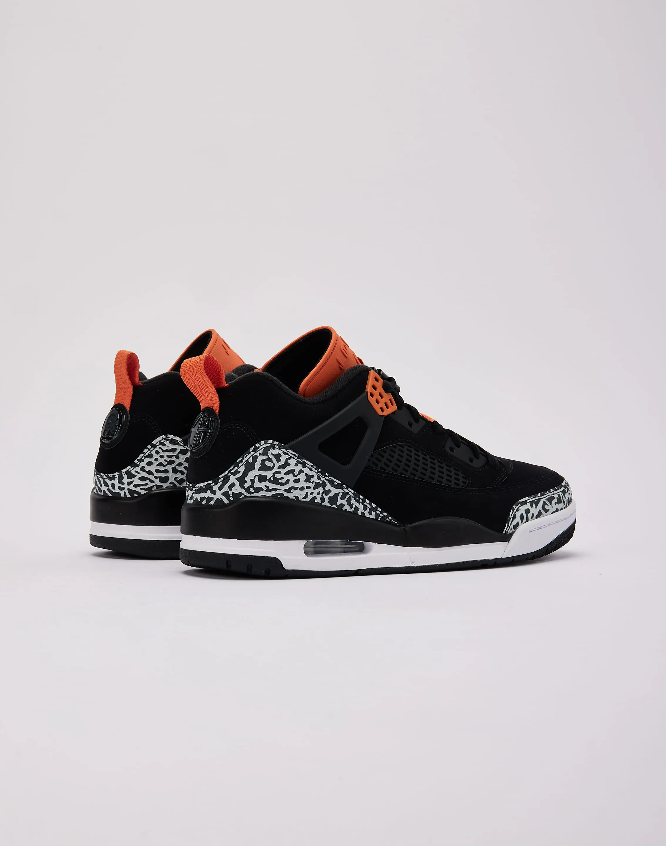 Jordan Spizike Low