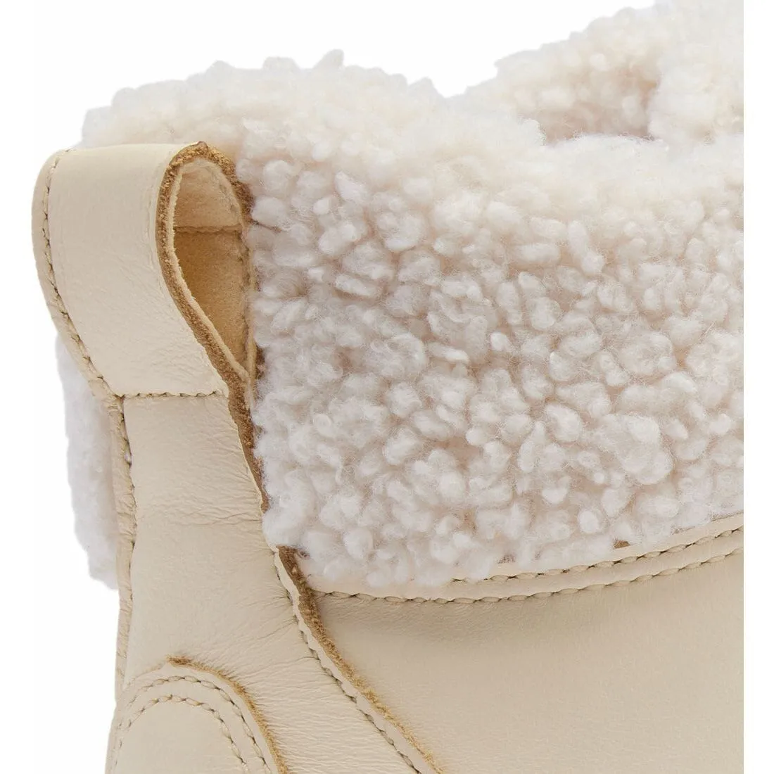 SOREL OUT N ABOUT IV CHILZ - FINAL SALE!